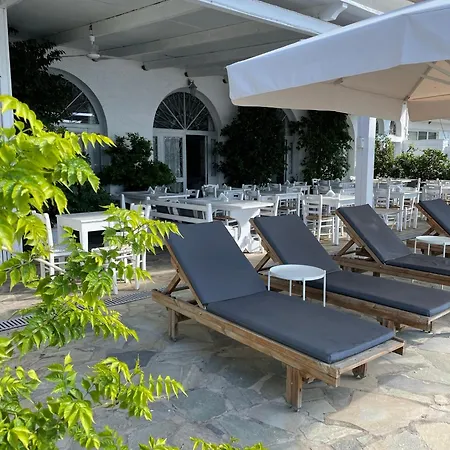 Paradisos Guest house