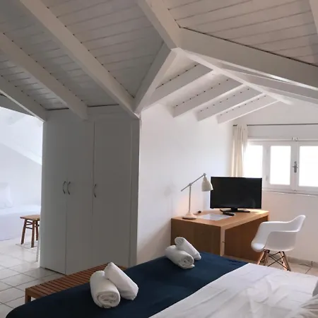 بيت ضيافة Paradisos